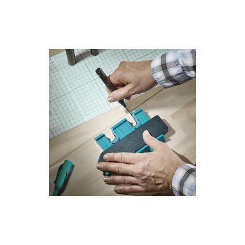 DA00225 • Kontúrsablon - műanyag - 13 cm